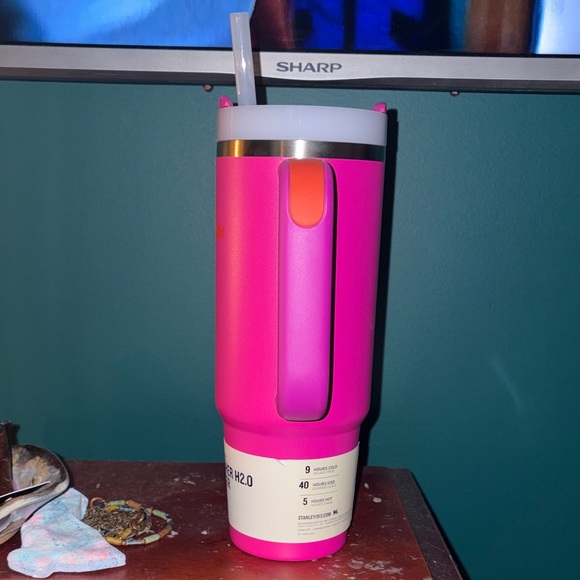 Stanley 30oz Flowstate Quencher 2.0 Tumbler - Picture 5 of 6